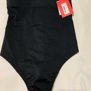 Spanx never worn